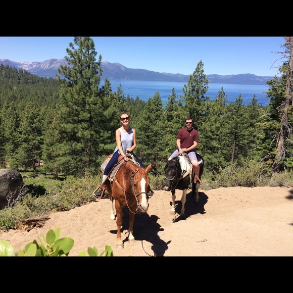 Meet your Posher, Brittany - Picture 7 of 10